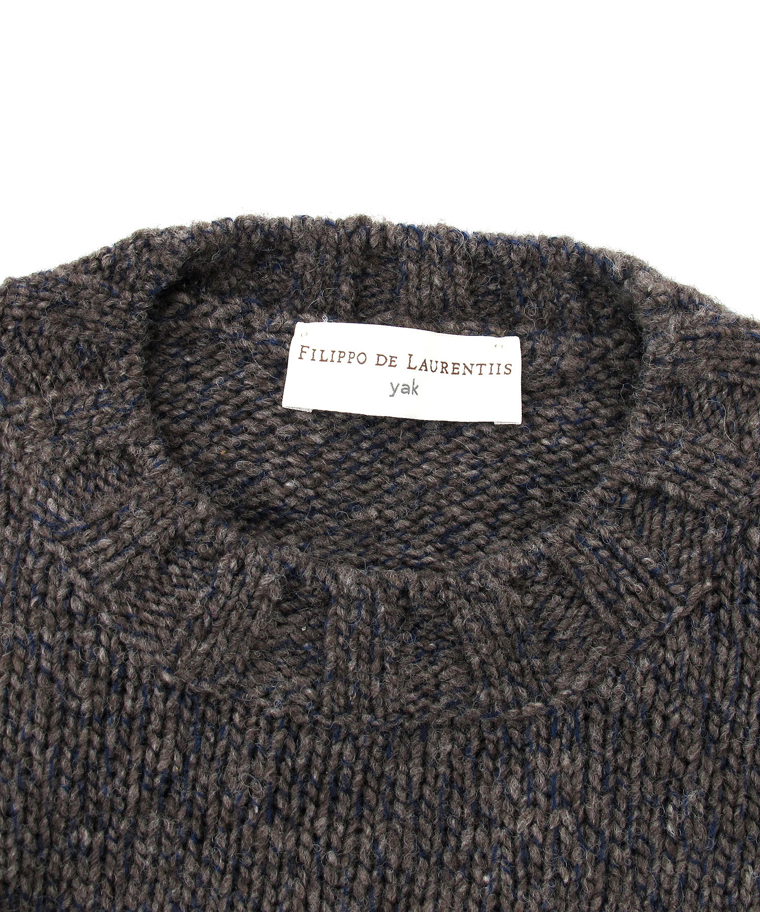 FILIPPO DE LAURENTIIS PULLOVER made from a yak wool and cashmere